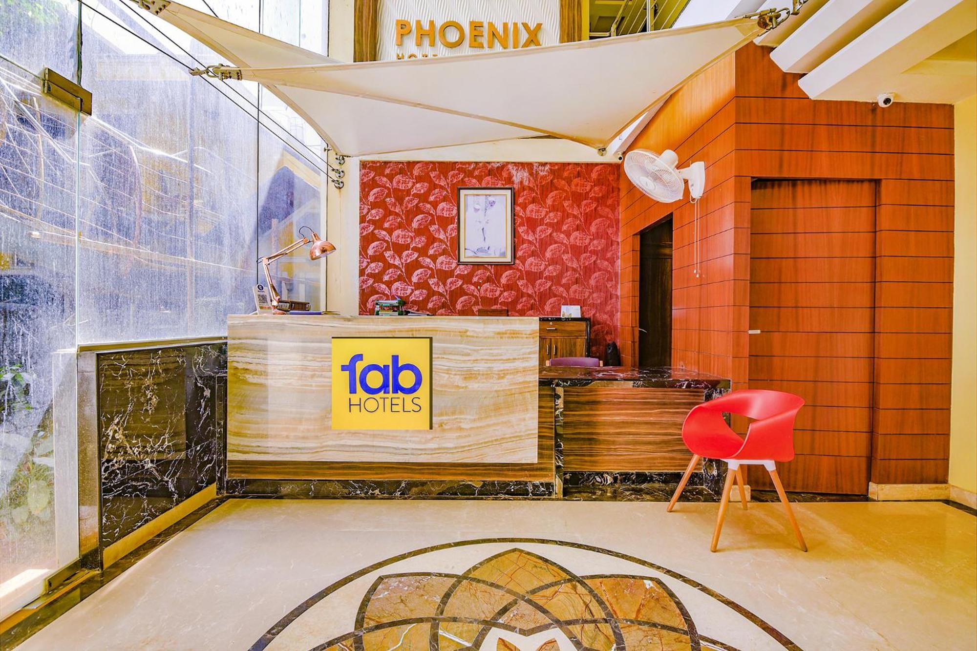 העיר בנגלור Fabhotel Phoenix Resorts - Nr M Chinnaswamy Stadium מראה חיצוני תמונה