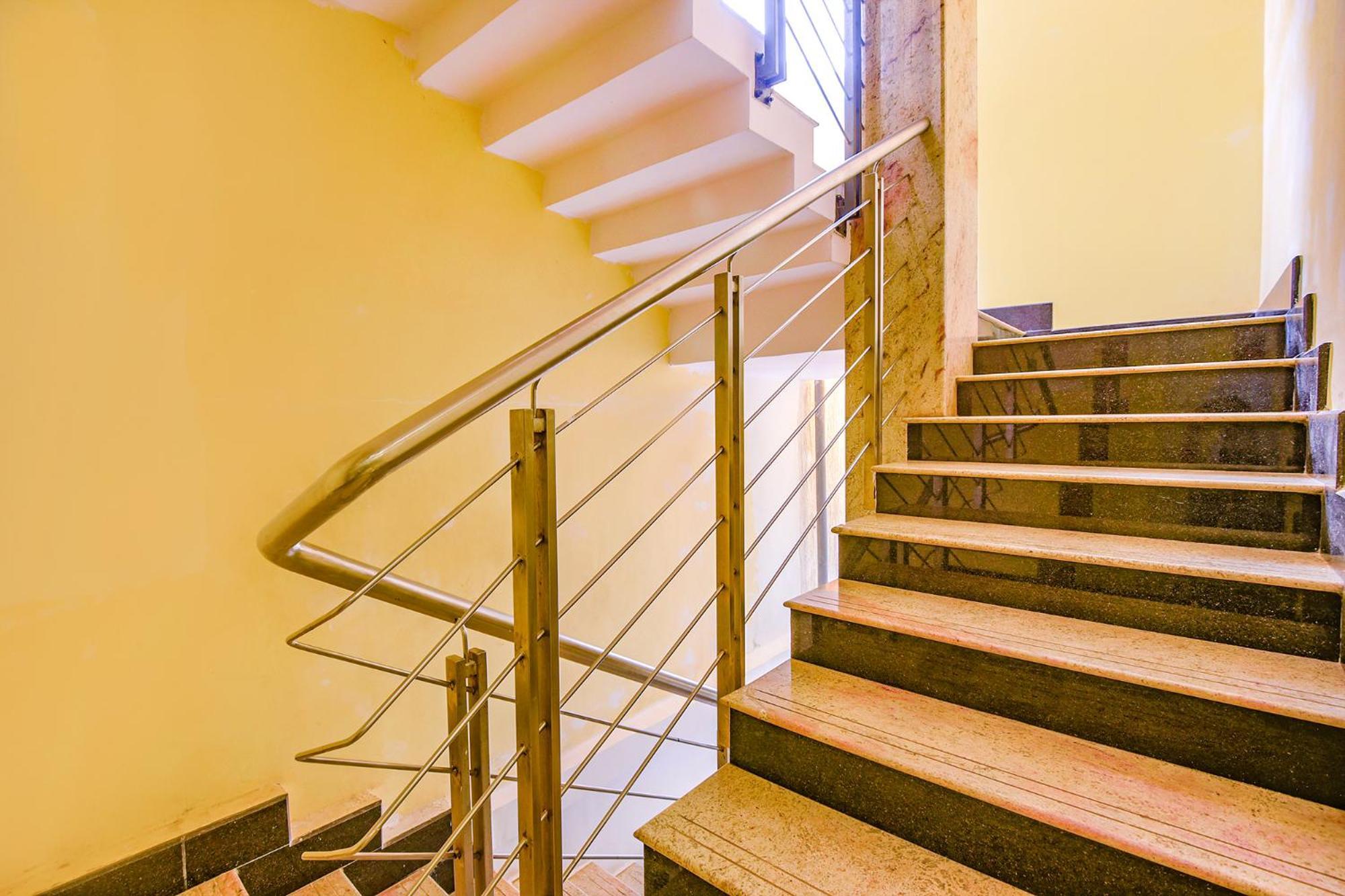 העיר בנגלור Fabhotel Phoenix Resorts - Nr M Chinnaswamy Stadium מראה חיצוני תמונה